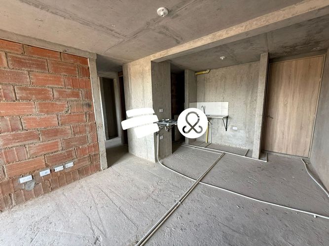 Apartamento de 2 alcobas en venta en El Carmen De Viboral, El Carmen de Viboral, 47 m² · foto 2 de 11