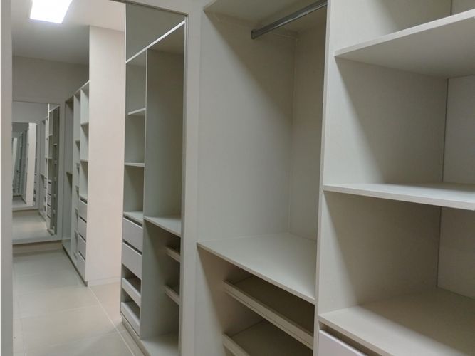 Casa de 6 alcobas en venta en Berlin, Armenia, 597 m² · foto 13 de 24