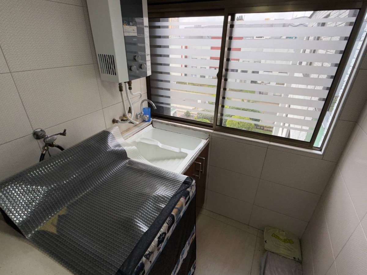 Apartamento en venta en Usatama, Bogotá · foto 9 de 24