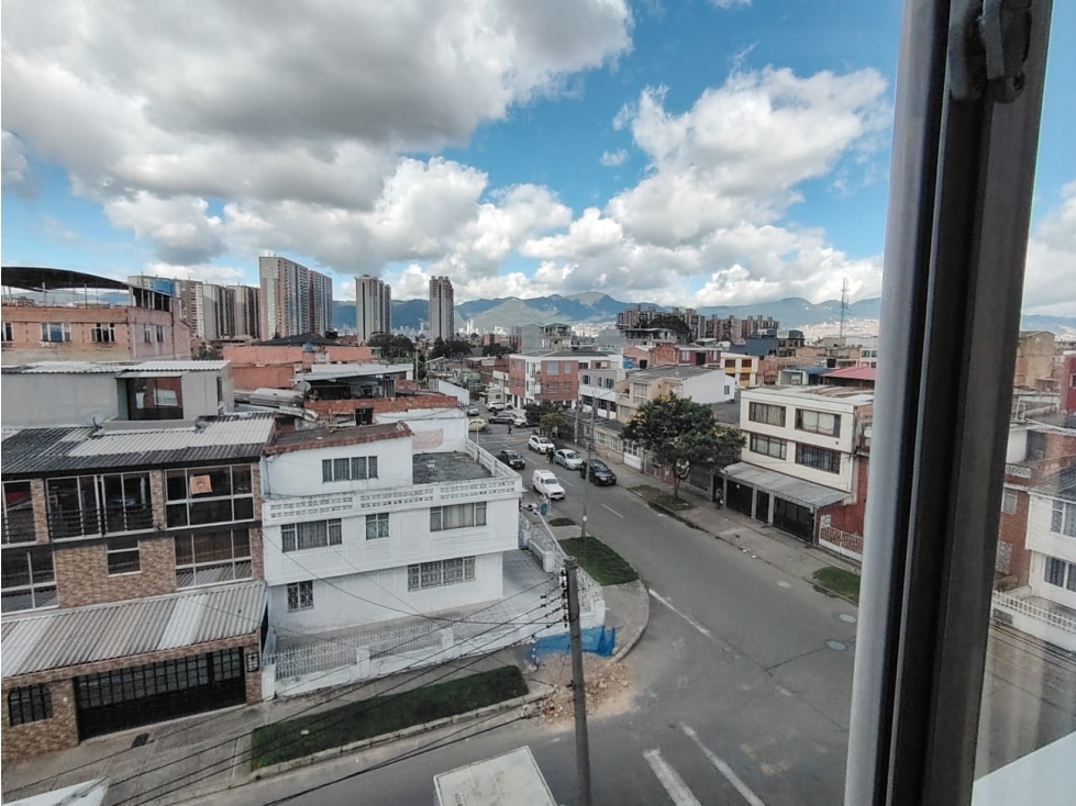 Apartamento en venta en Las Americas, Bogotá · foto 23 de 24