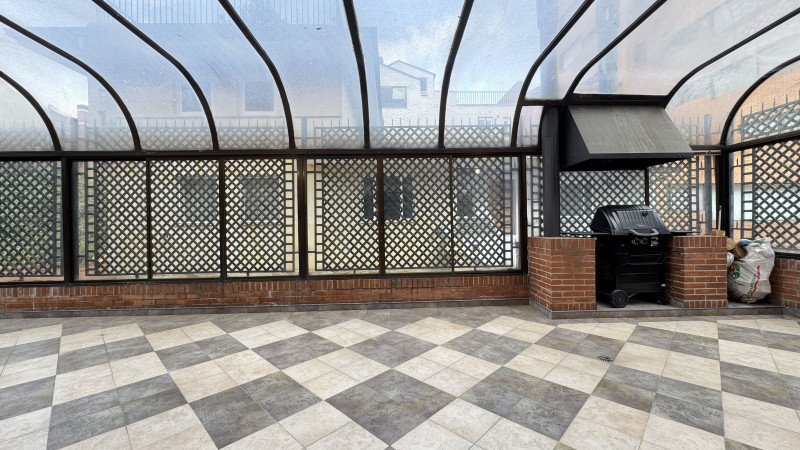 Apartamento en arriendo en Los Rosales, Bogotá · foto 22 de 24