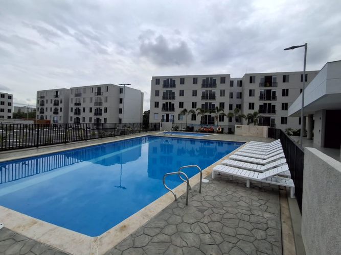 Apartamento de 2 alcobas en venta en Arroyohondo, Yumbo, 52 m² · foto 12 de 15