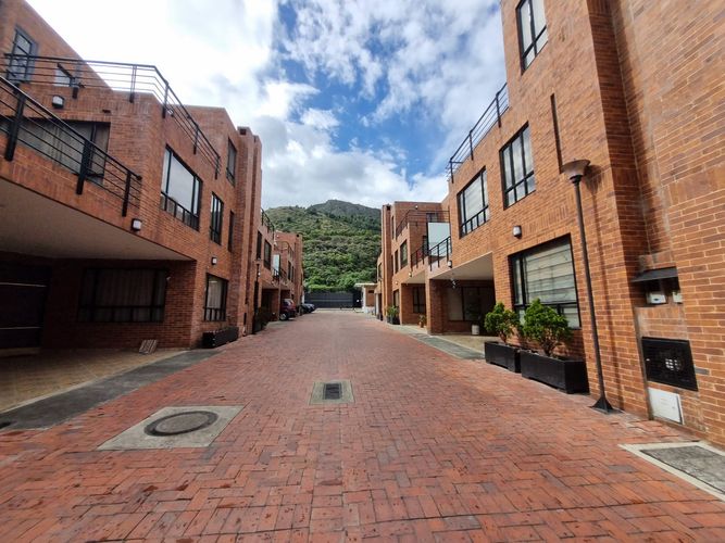 Casa de 3 alcobas en venta en El Abra, Cota, 172 m² · foto 21 de 24