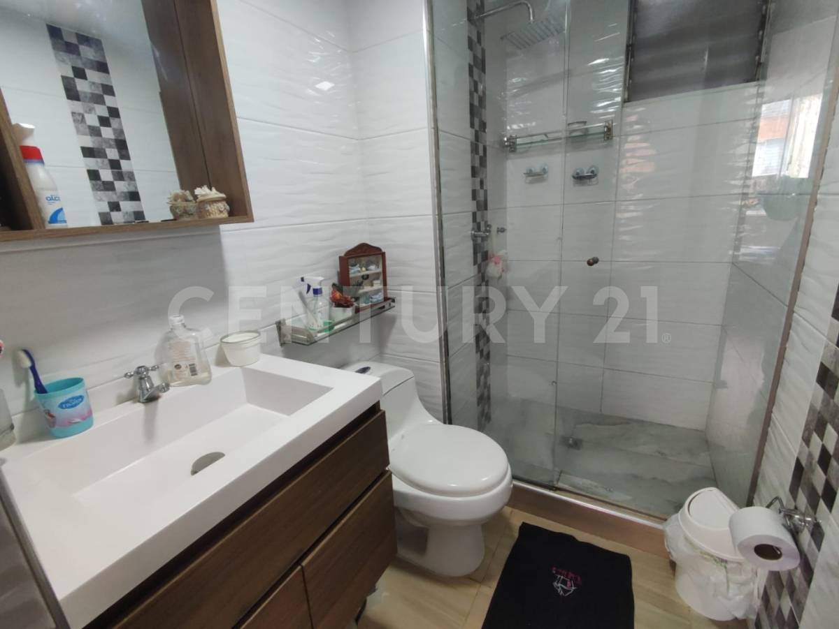 Apartamento en venta en Modelia, Bogotá · foto 8 de 20