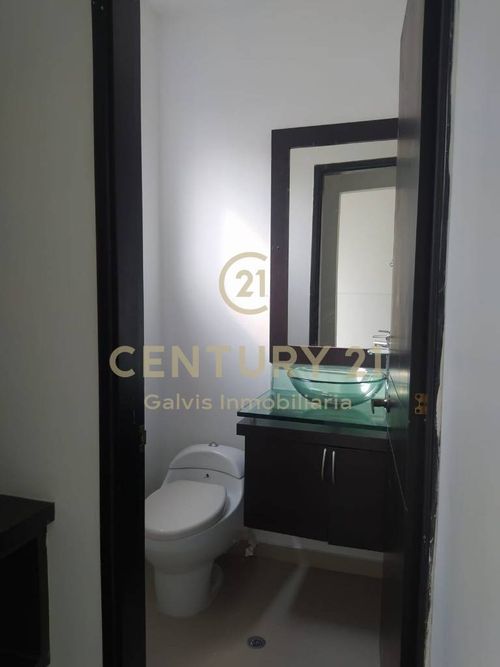 Casa de 5 alcobas en venta en Apiay, Villavicencio, 360 m² · foto 6 de 23