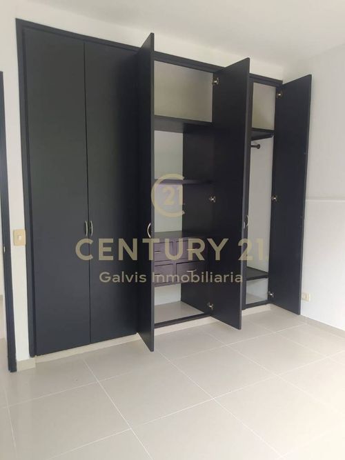 Casa de 5 alcobas en venta en Apiay, Villavicencio, 360 m² · foto 10 de 23