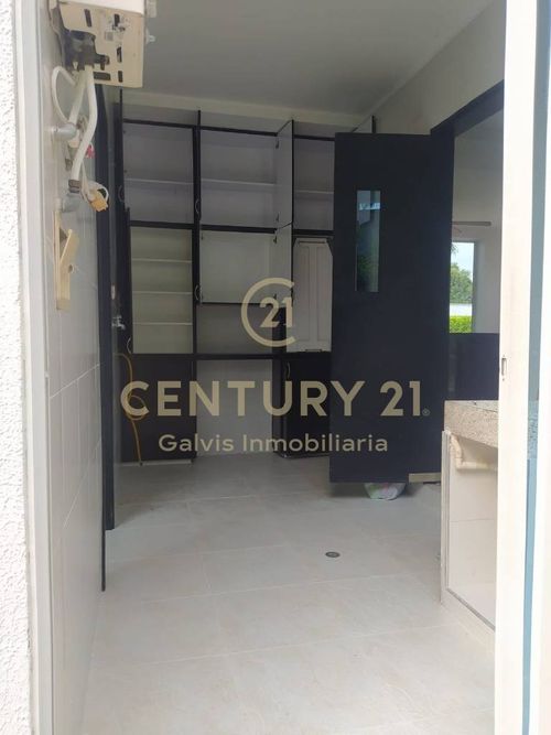 Casa de 5 alcobas en venta en Apiay, Villavicencio, 360 m² · foto 19 de 23