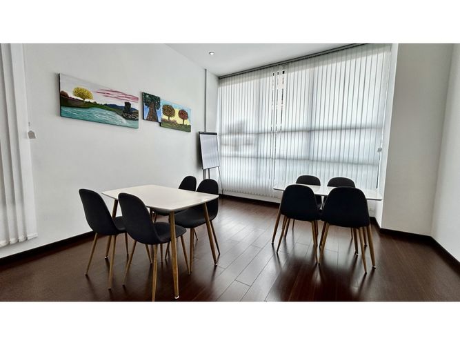 Apartaestudio en venta en Santa Barbara, Bogotá, 40 m² · foto 8 de 17