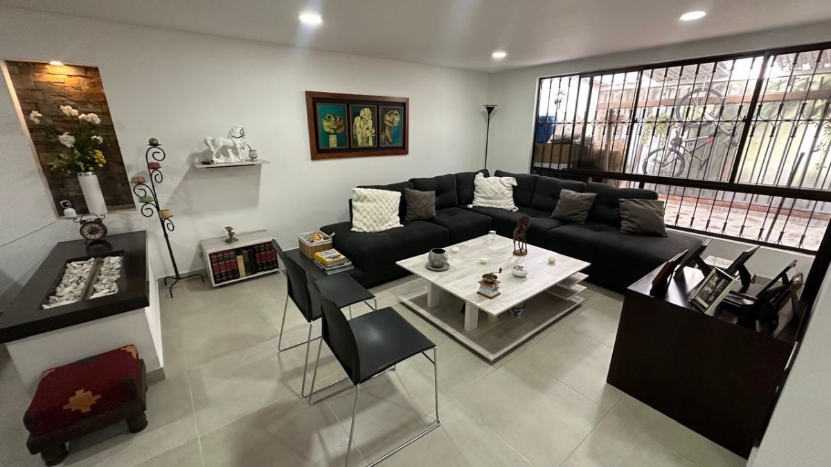 Casa en venta en Fontibon, Bogotá · foto 4 de 20
