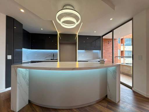 Apartamento en venta en Santa Barbara Alta, Bogotá · foto 4 de 23