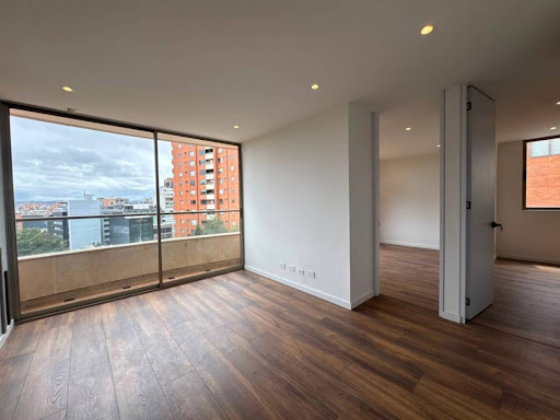 Apartamento en venta en Santa Barbara Alta, Bogotá · foto 8 de 23