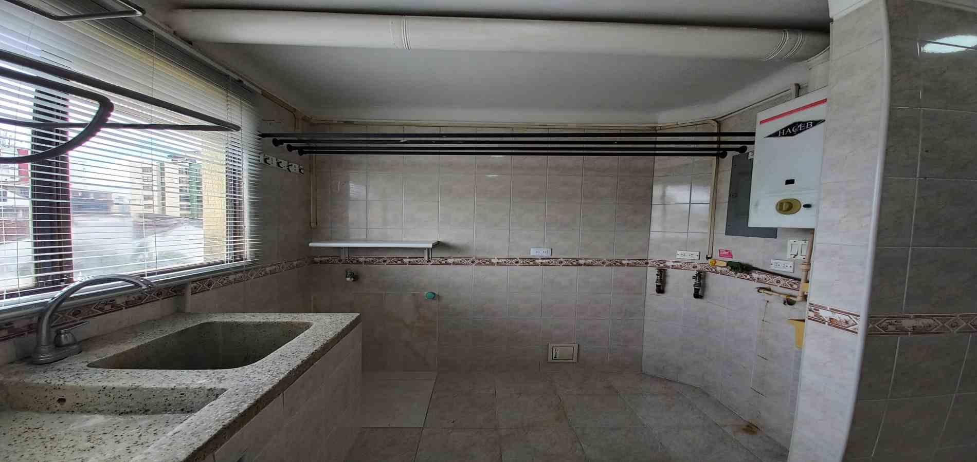 Apartamento en venta en Sector Galeria Central, Pereira · foto 16 de 24