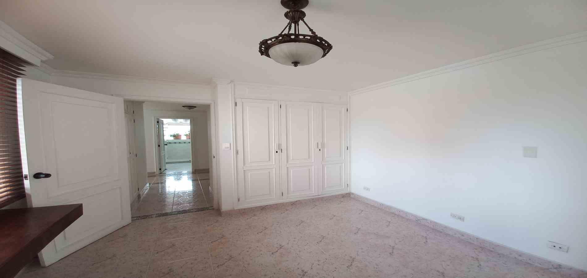 Apartamento en venta en Sector Galeria Central, Pereira · foto 24 de 24