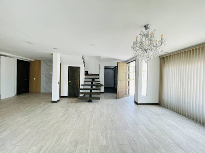 Casa de 4 alcobas en venta en La Ceja, 190 m² · foto 3 de 24