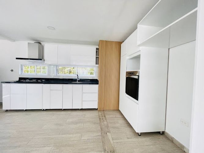 Casa de 4 alcobas en venta en La Ceja, 190 m² · foto 8 de 24