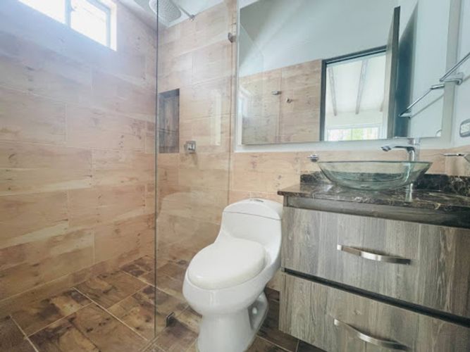 Casa de 4 alcobas en venta en La Ceja, 190 m² · foto 9 de 24