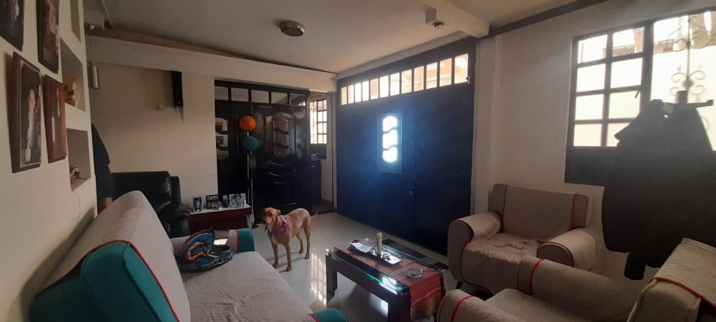 Casa en venta en San Francisco, Bogotá · foto 4 de 24