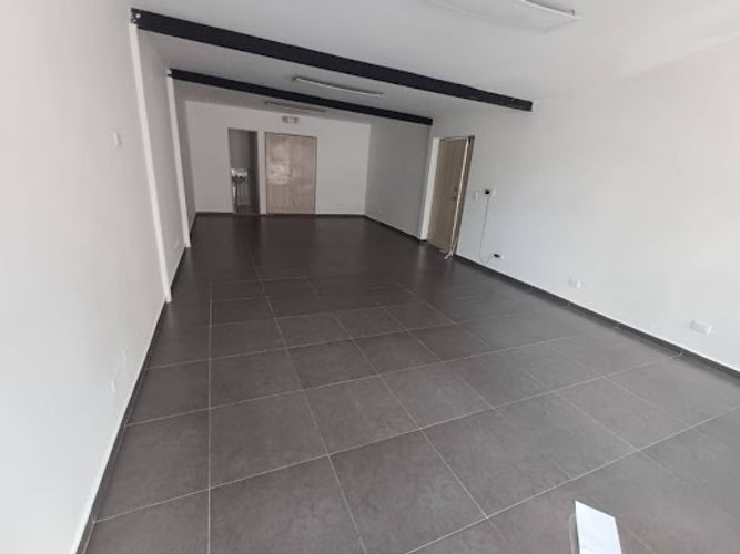 Local en arriendo en Laureles, Medellín, 50 m² · foto 2 de 9