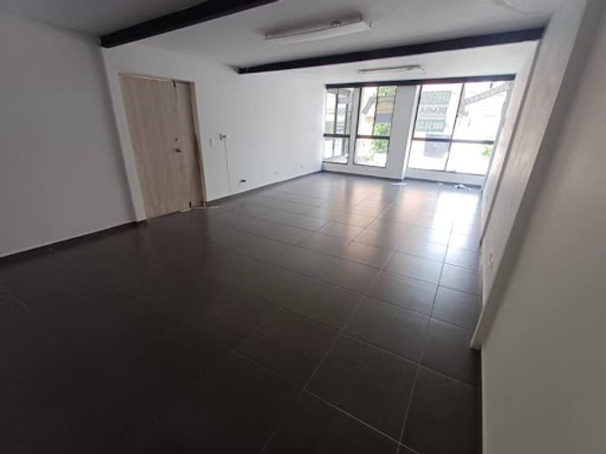 Local en arriendo en Laureles, Medellín, 50 m² · foto 4 de 9