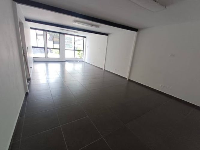 Local en arriendo en Laureles, Medellín, 50 m² · foto 9 de 9