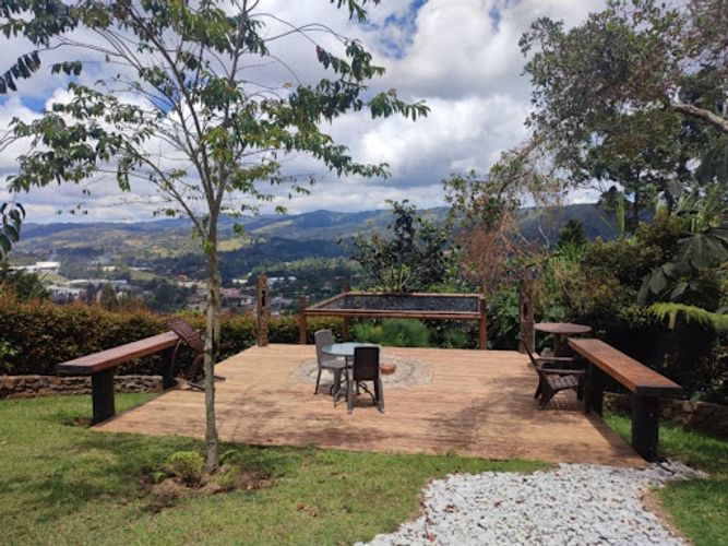 Casa de 2 alcobas en arriendo en San Antonio, Guarne, 160 m² · foto 17 de 24