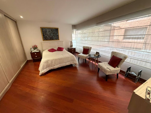 Apartamento en venta en El Refugio, Bogotá · foto 15 de 24