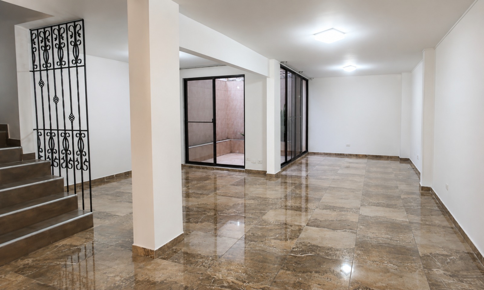 Casa en Arriendo en Ciudad 2000, Cali