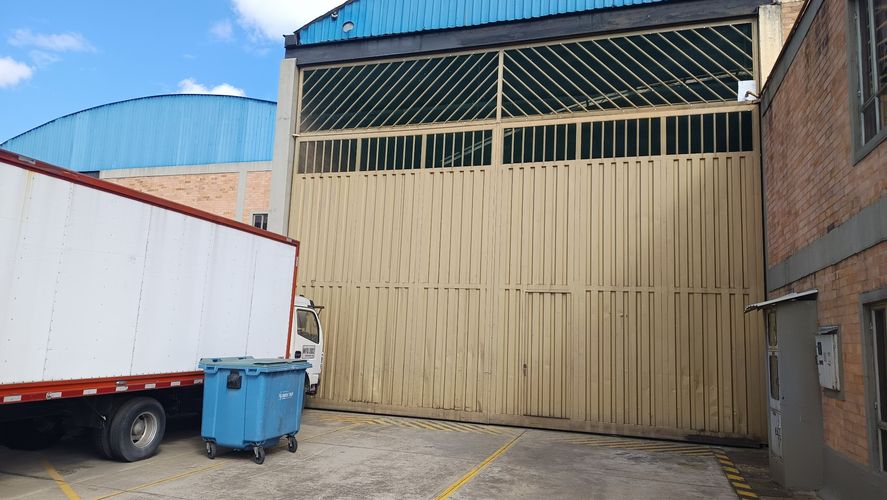 Bodega en arriendo en Ub El Trebol, Mosquera, 1648 m² · foto 3 de 23