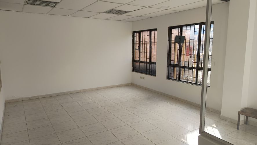 Bodega en arriendo en Ub El Trebol, Mosquera, 1648 m² · foto 12 de 23