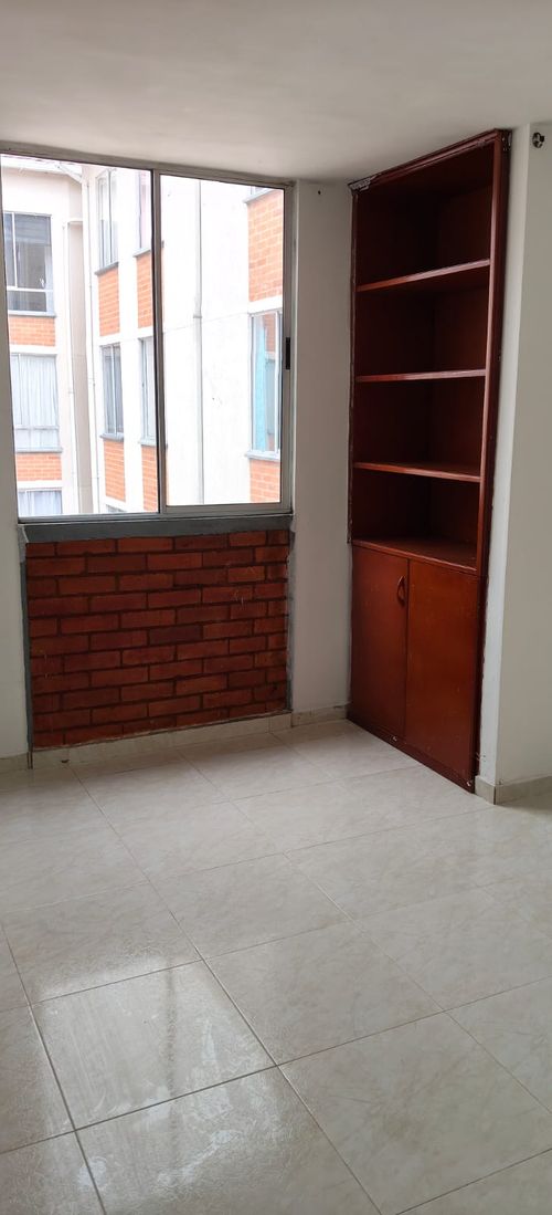 Apartamento de 3 alcobas en venta en El Hato, Funza, 60 m² · foto 4 de 11