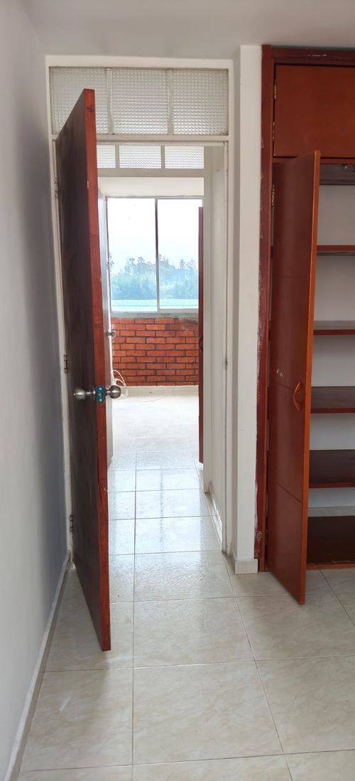Apartamento de 3 alcobas en venta en El Hato, Funza, 60 m² · foto 9 de 11
