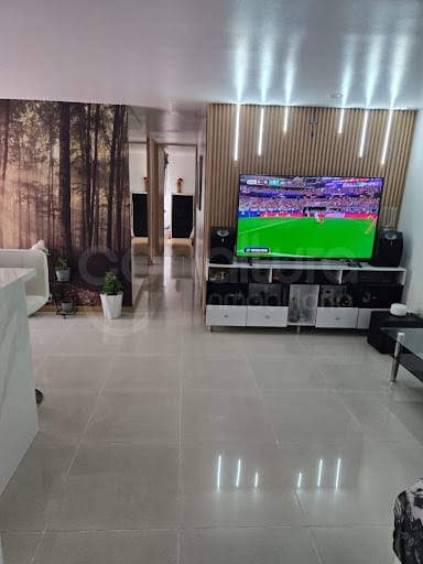 Apartamento de 3 alcobas en venta en San Diego, Medellín, 100 m² · foto 4 de 17