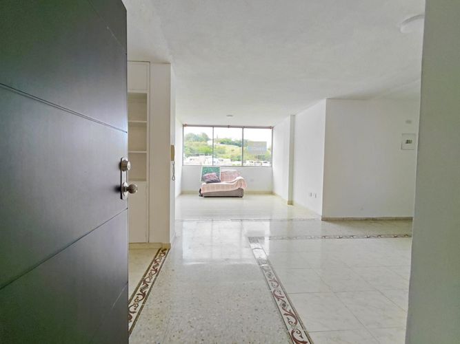 Apartamento en venta en Miraflores, Cali · foto 12 de 24