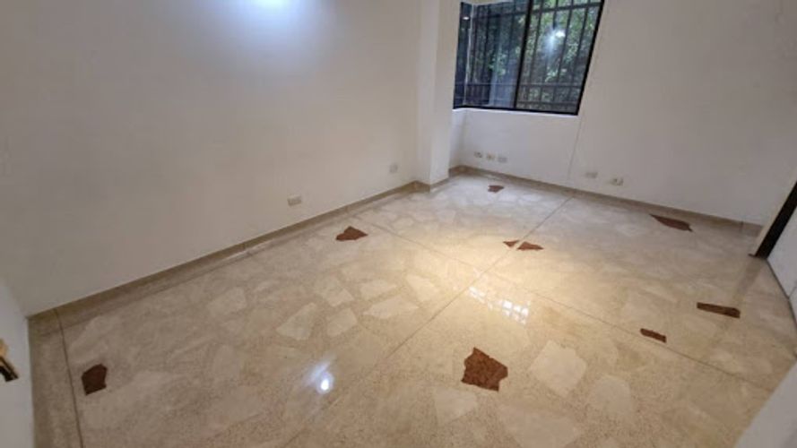 Apartamento de 3 alcobas en arriendo en Altos Del Poblado, Medellín, 120 m² · foto 13 de 21