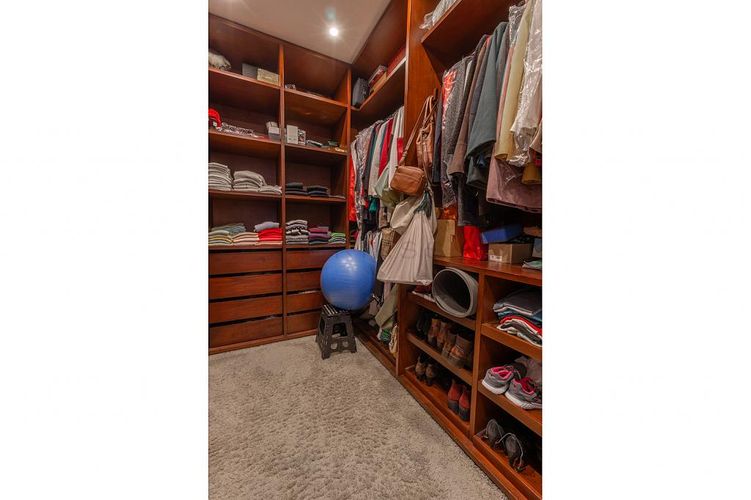 Apartamento de 3 alcobas en venta en Los Rosales, Bogotá, 301 m² · foto 15 de 24