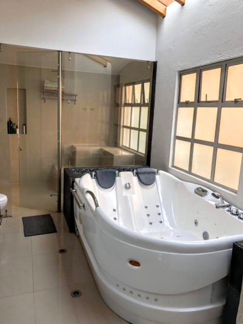 Casa de 4 alcobas en venta en Las Lomitas, Sabaneta, 800 m² · foto 14 de 16