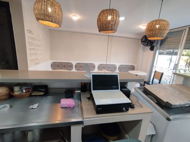 Local en arriendo en El Poblado, Medellín, 44 m² · foto 7 de 15