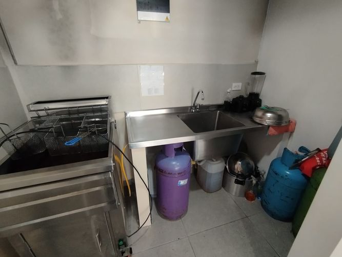 Local en arriendo en El Poblado, Medellín, 44 m² · foto 9 de 15