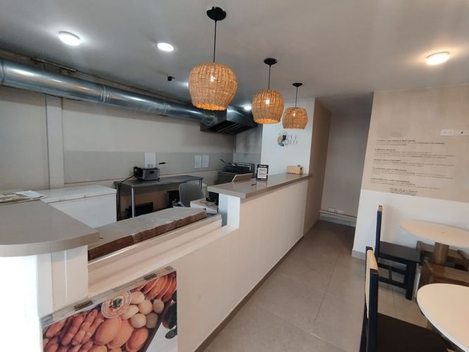 Local en arriendo en El Poblado, Medellín, 44 m² · foto 12 de 15