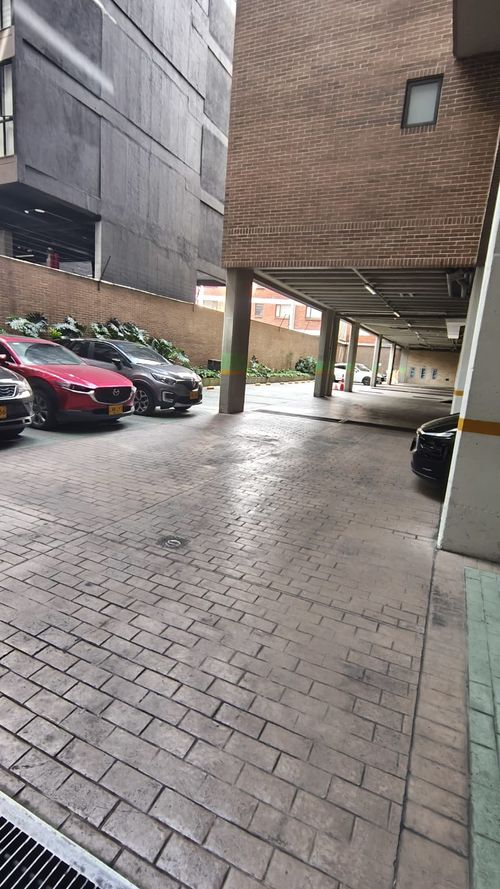 Apartamento de 3 alcobas en venta en Antiguo Country, Bogotá, 186 m² · foto 21 de 24