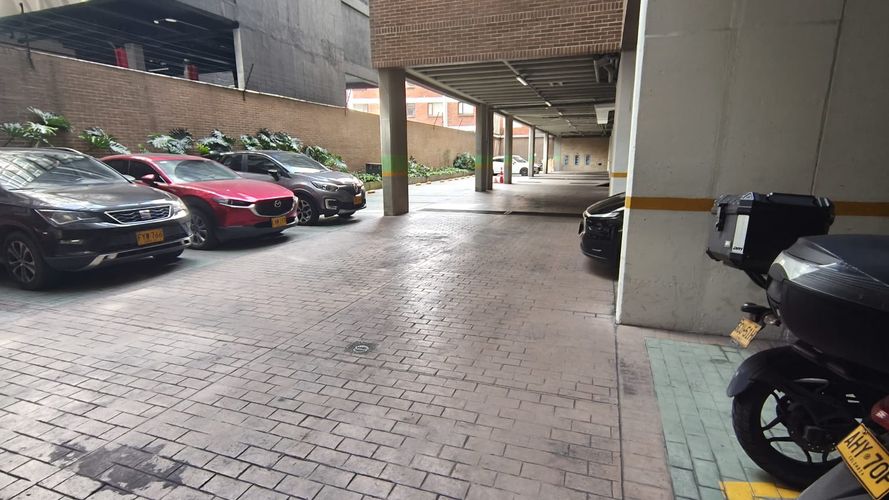 Apartamento de 3 alcobas en venta en Antiguo Country, Bogotá, 186 m² · foto 24 de 24