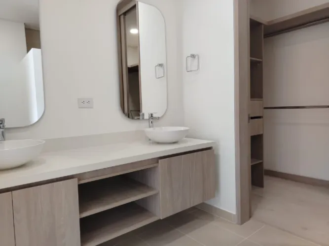 Apartamento en venta en Vía Las Palmas, Envigado · foto 5 de 11