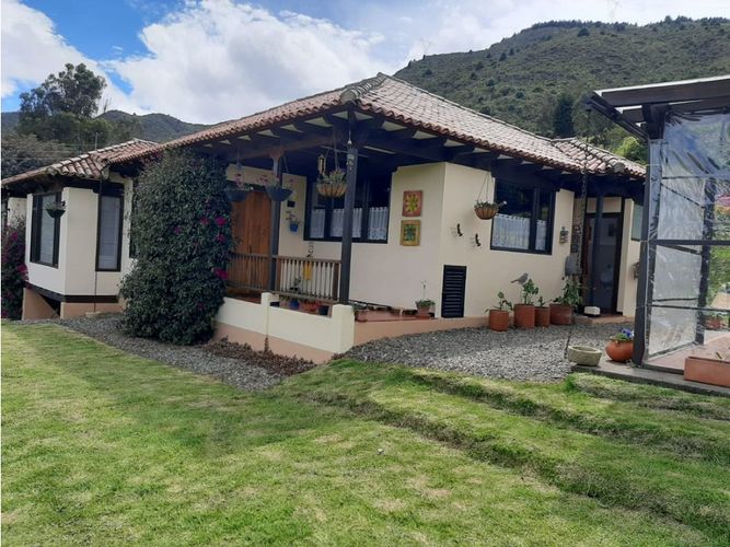 Casa de 4 alcobas en venta en Aposentos, Sopó, 230 m² · foto 14 de 19