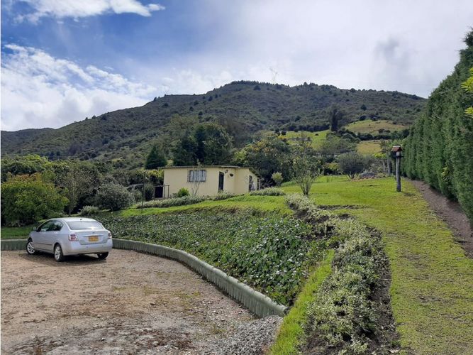 Casa de 4 alcobas en venta en Aposentos, Sopó, 230 m² · foto 17 de 19