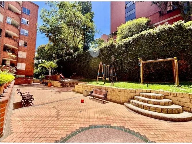 Apartamento de 2 alcobas en venta en La Linde, Medellín, 106 m² · foto 15 de 15