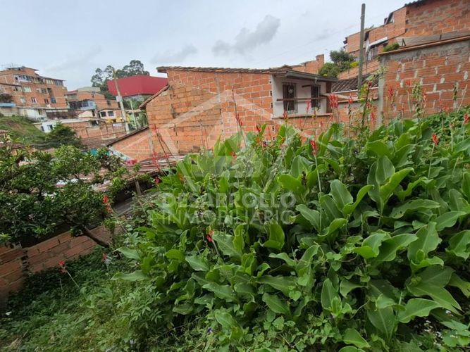 Casa de 3 alcobas en venta en El Hospital, Rionegro, 219 m² · foto 10 de 11
