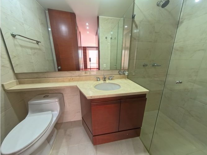 Apartaestudio en venta en Santa Barbara, Bogotá, 124 m² · foto 15 de 24