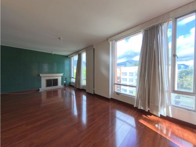 Apartaestudio en venta en Santa Barbara, Bogotá, 124 m² · foto 9 de 24