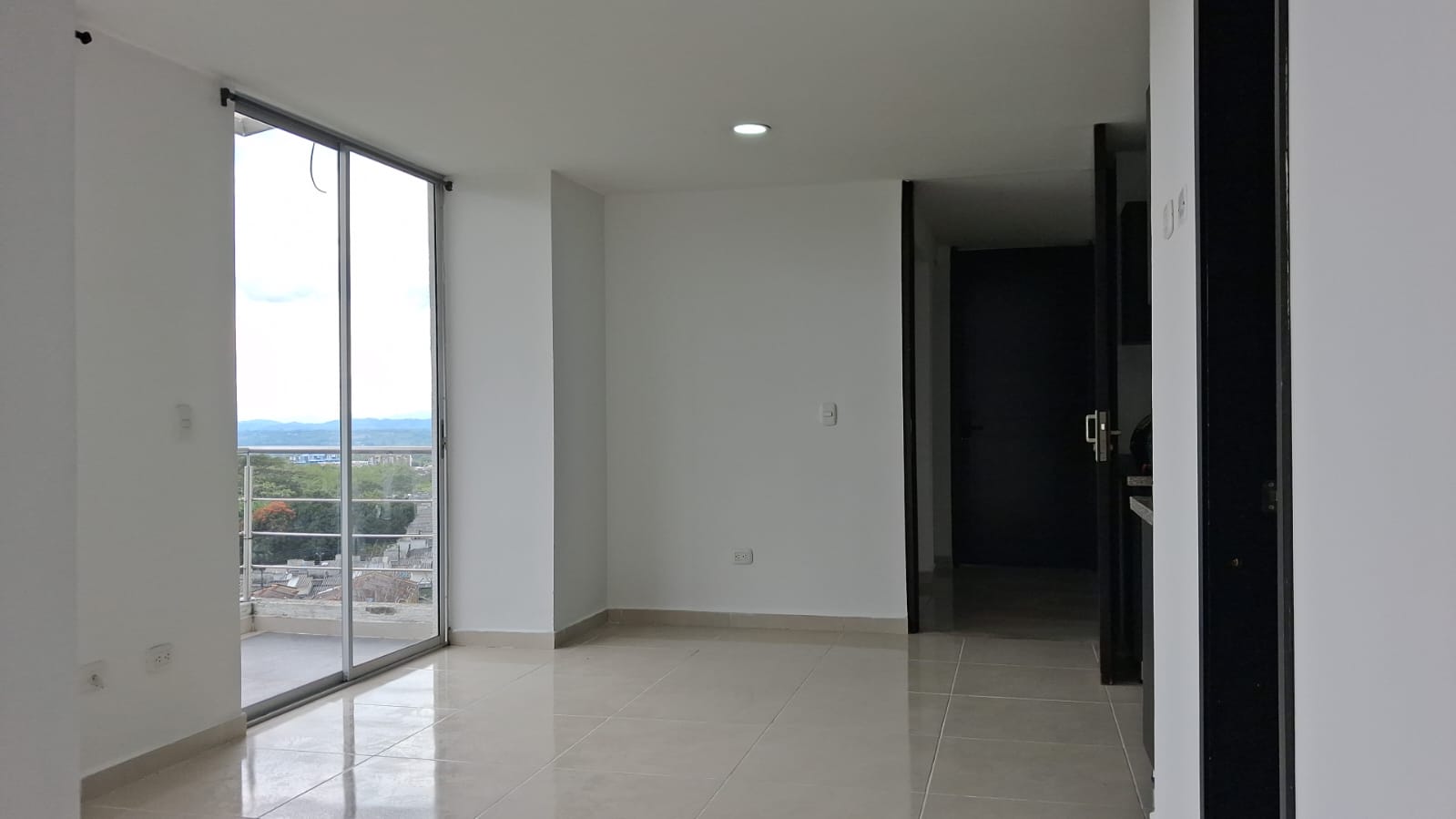 Apartamento en venta en Los Naranjos, Armenia · foto 2 de 21