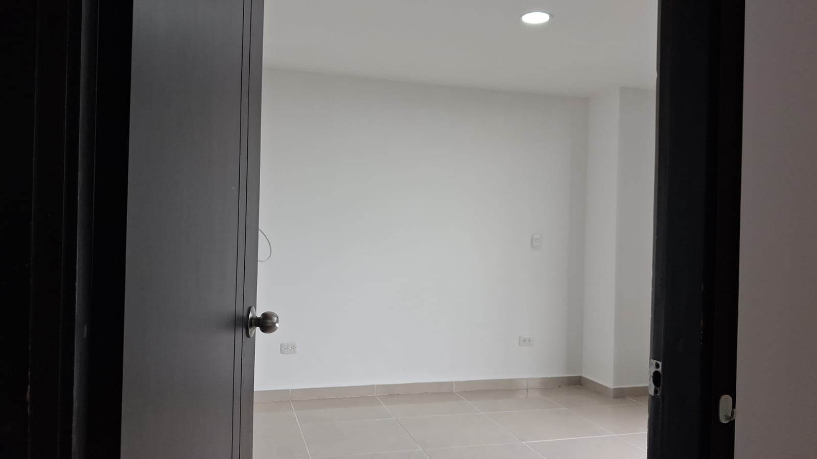 Apartamento en venta en Los Naranjos, Armenia · foto 3 de 21
